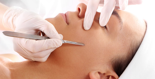 dermaplaning_wom